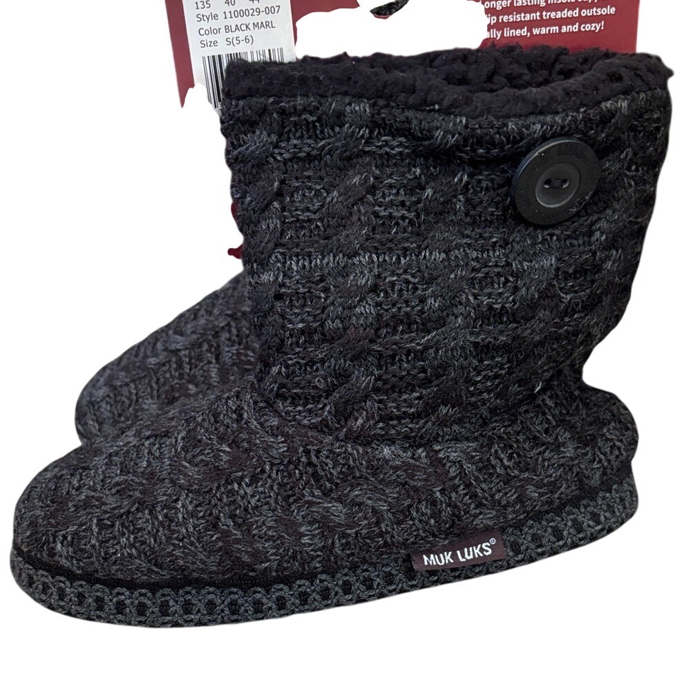 Muk Luks  Women's SZ 5-6 Black Marble Cable Knit Slipper Booties GIFT NEW